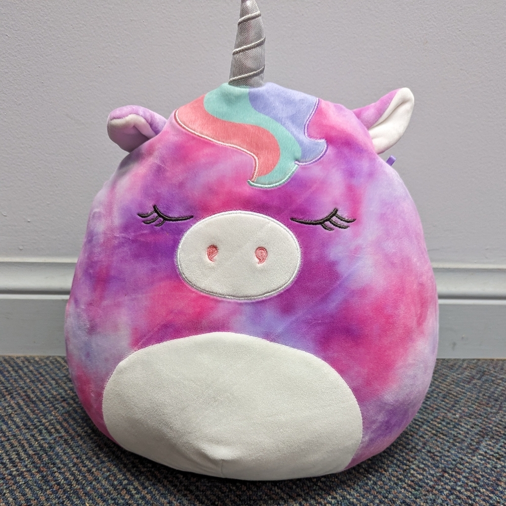 Squishmallows- Squeeze and Cuddle Me Brand New